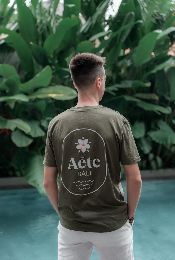 T-shirt Jepun